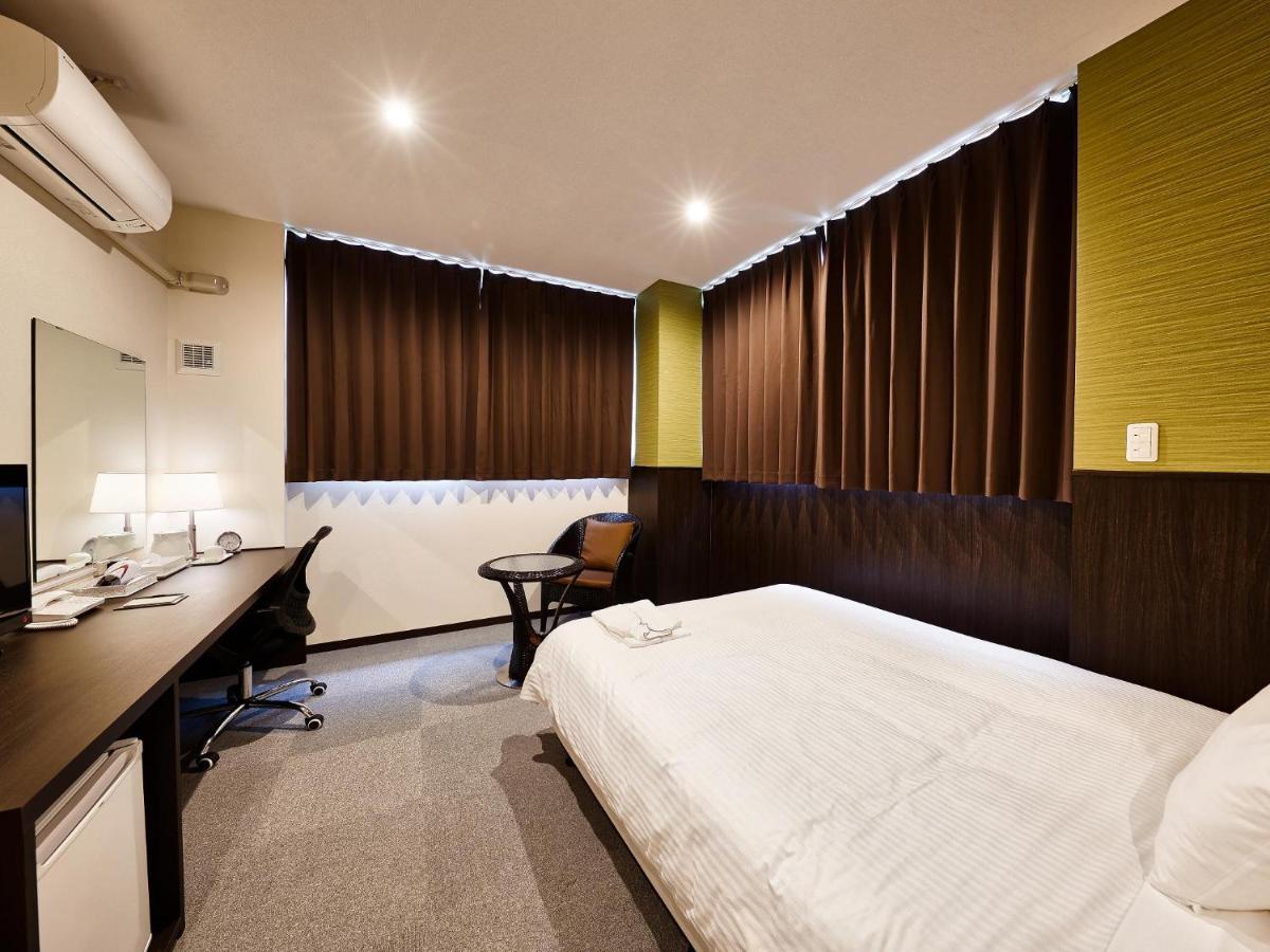 Crown Hotel Okinawa Annex Exterior foto